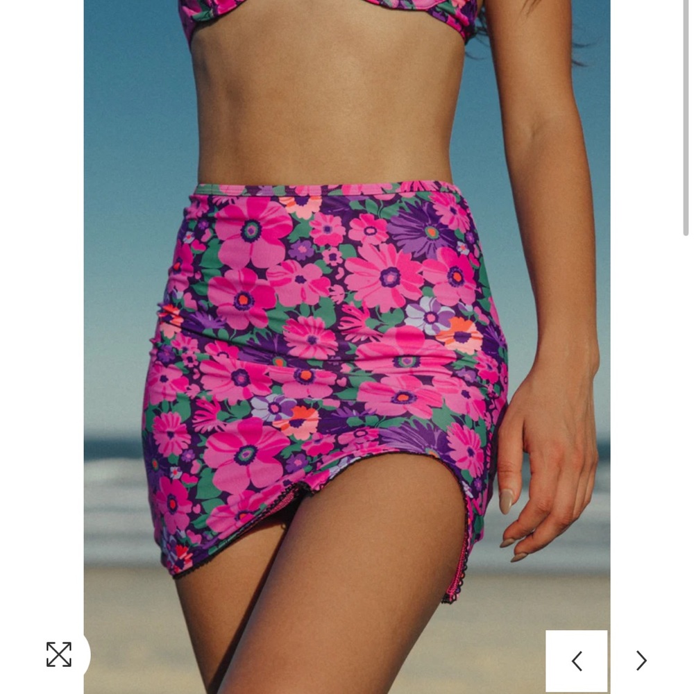 NWT SNRKLBR Balmy Nights Skirt - Magenta Bloom